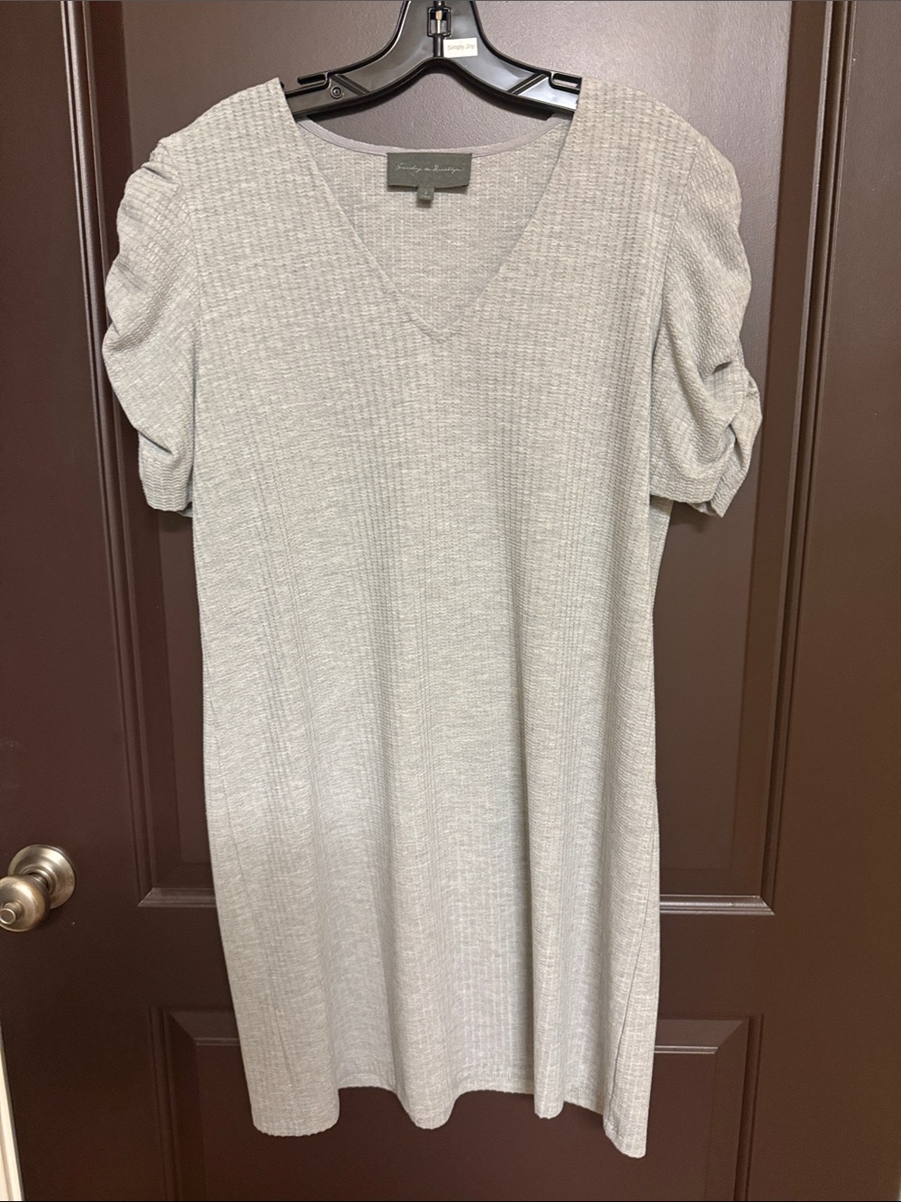 Sunday in Brooklyn Light Gray V-Neck Ribbed Knit Top
